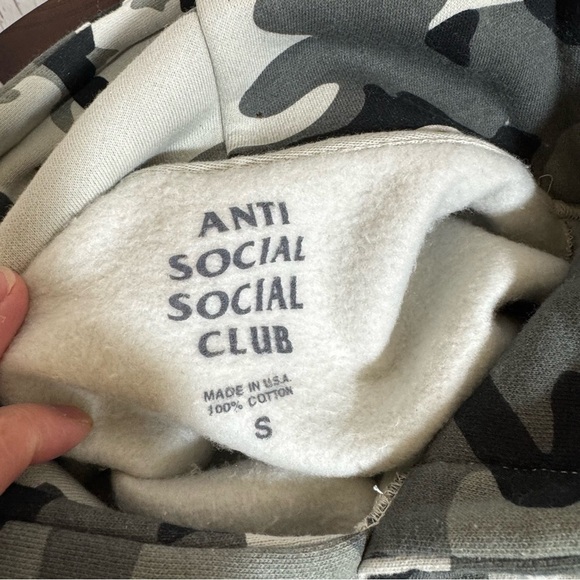 Anti Social Social Club Camouflage Hoodie Fleece Lined Winter Wear Small EUC - Picture 11 of 12